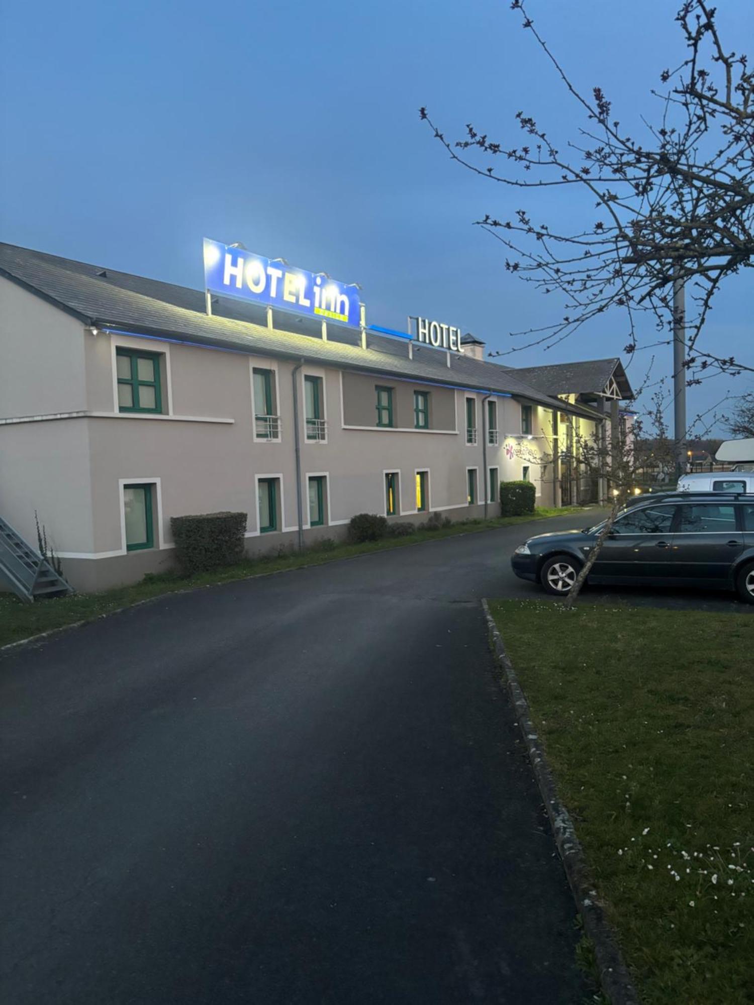 Hotel Inn Design Laon Esterno foto